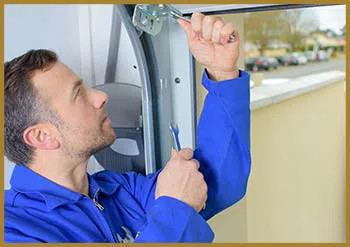 United Garage Door Repair Westlake Village, CA 805-475-3145 - serv-rep-gr-47m